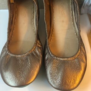 Tieks metallic bronze EUC